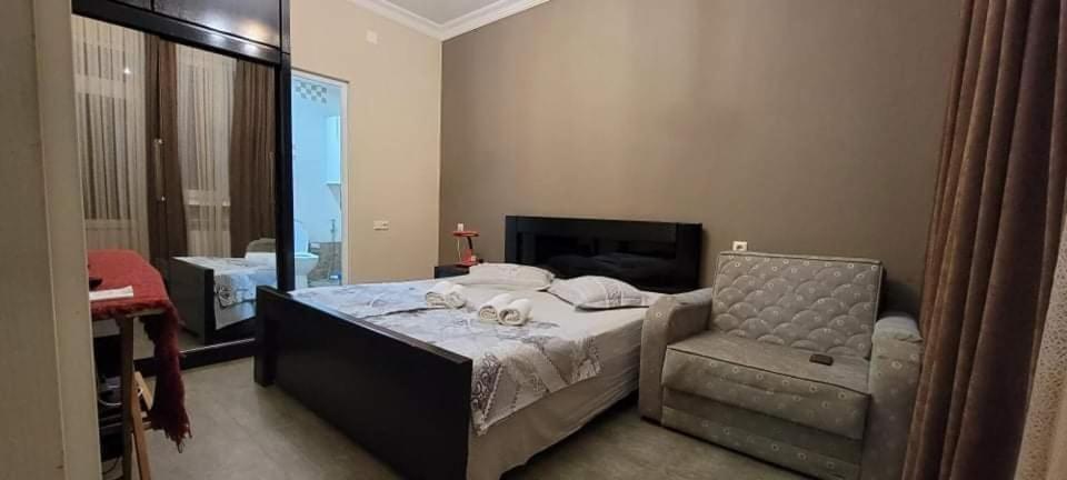 Guest House Kldiashvili Батумі Екстер'єр фото