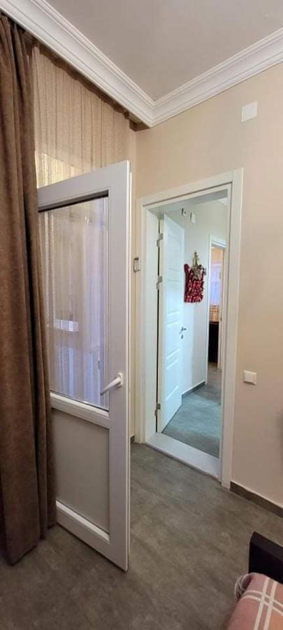 Guest House Kldiashvili Батумі Екстер'єр фото