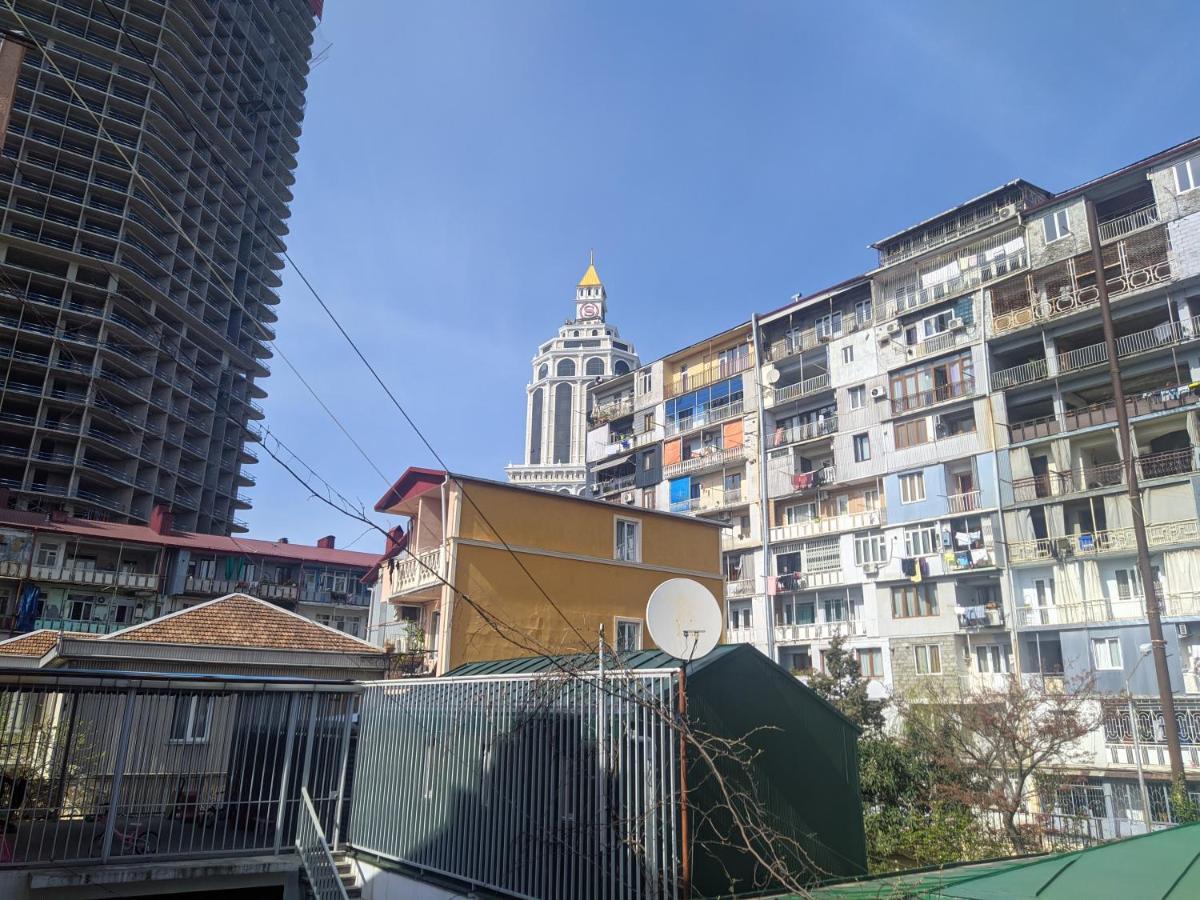 Guest House Kldiashvili Батумі Екстер'єр фото