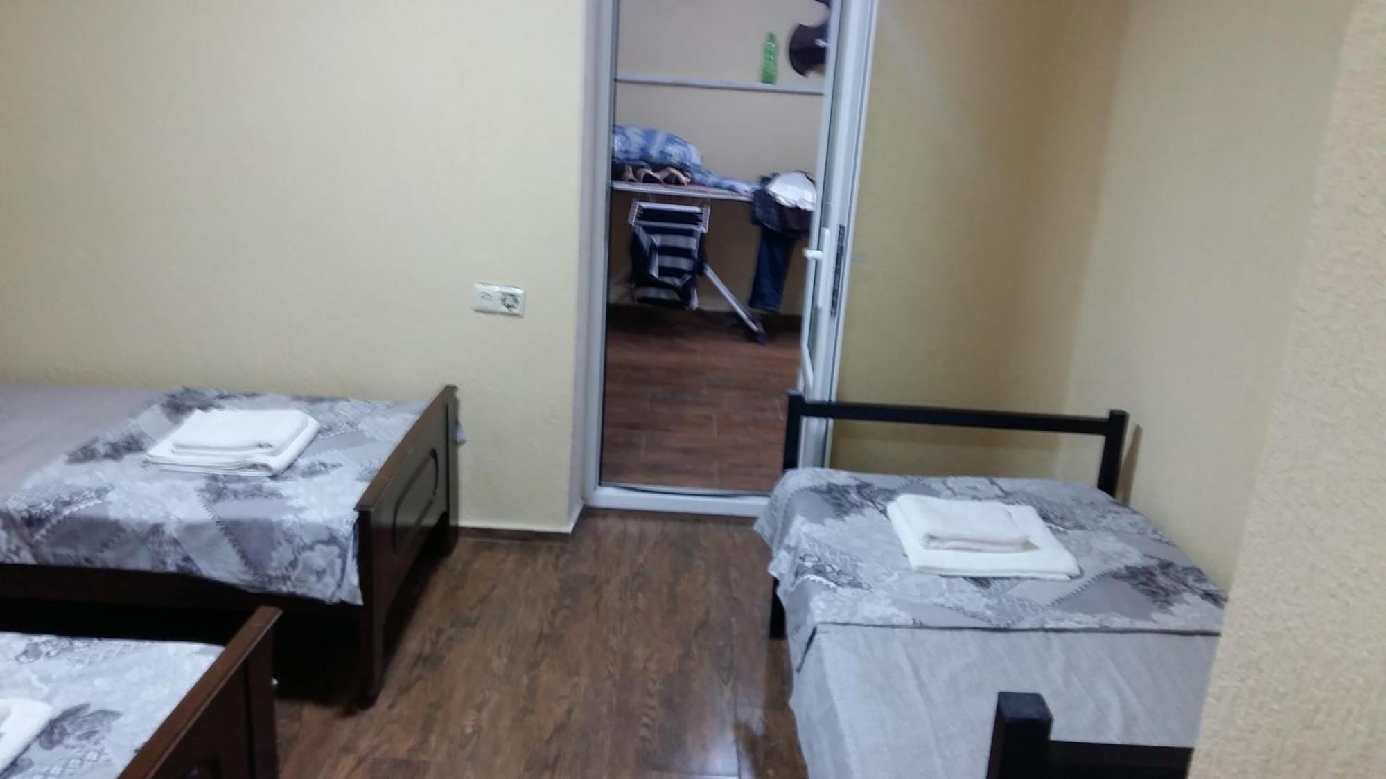 Guest House Kldiashvili Батумі Екстер'єр фото