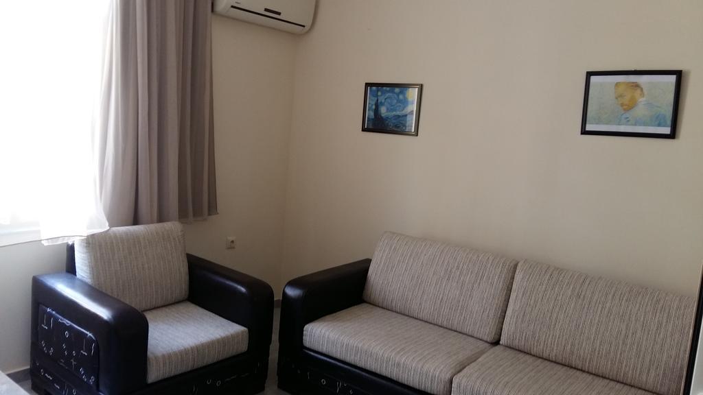 Guest House Kldiashvili Батумі Екстер'єр фото